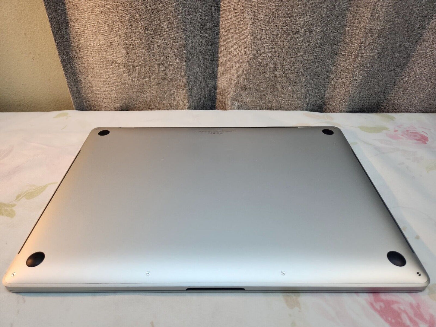 2019 Apple MacBook Pro 16" (Intel 9th Gen, 32GB RAM, 512GB SSD) - Silver | Excellent Condition