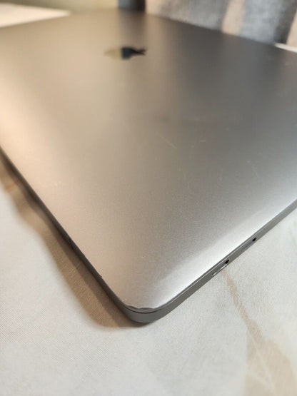 2019 Apple MacBook Pro 16" (Intel Core i9, 16GB RAM, 1TB SSD) - Space Gray | Very Good Condition